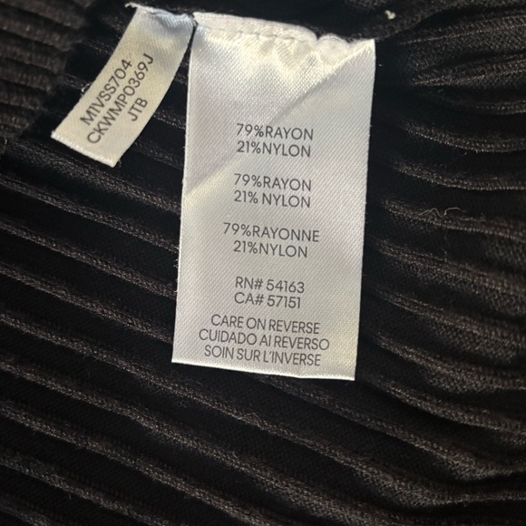 Calvin Klein Women’s Black Ribbed Sweater - Picture 8 of 9